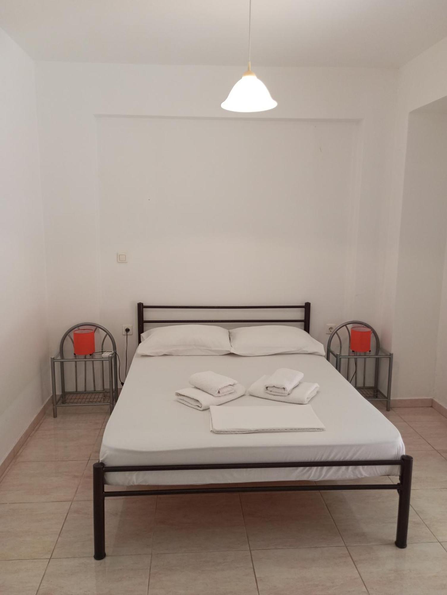 Sarakinos Apartments バルバティ エクステリア 写真